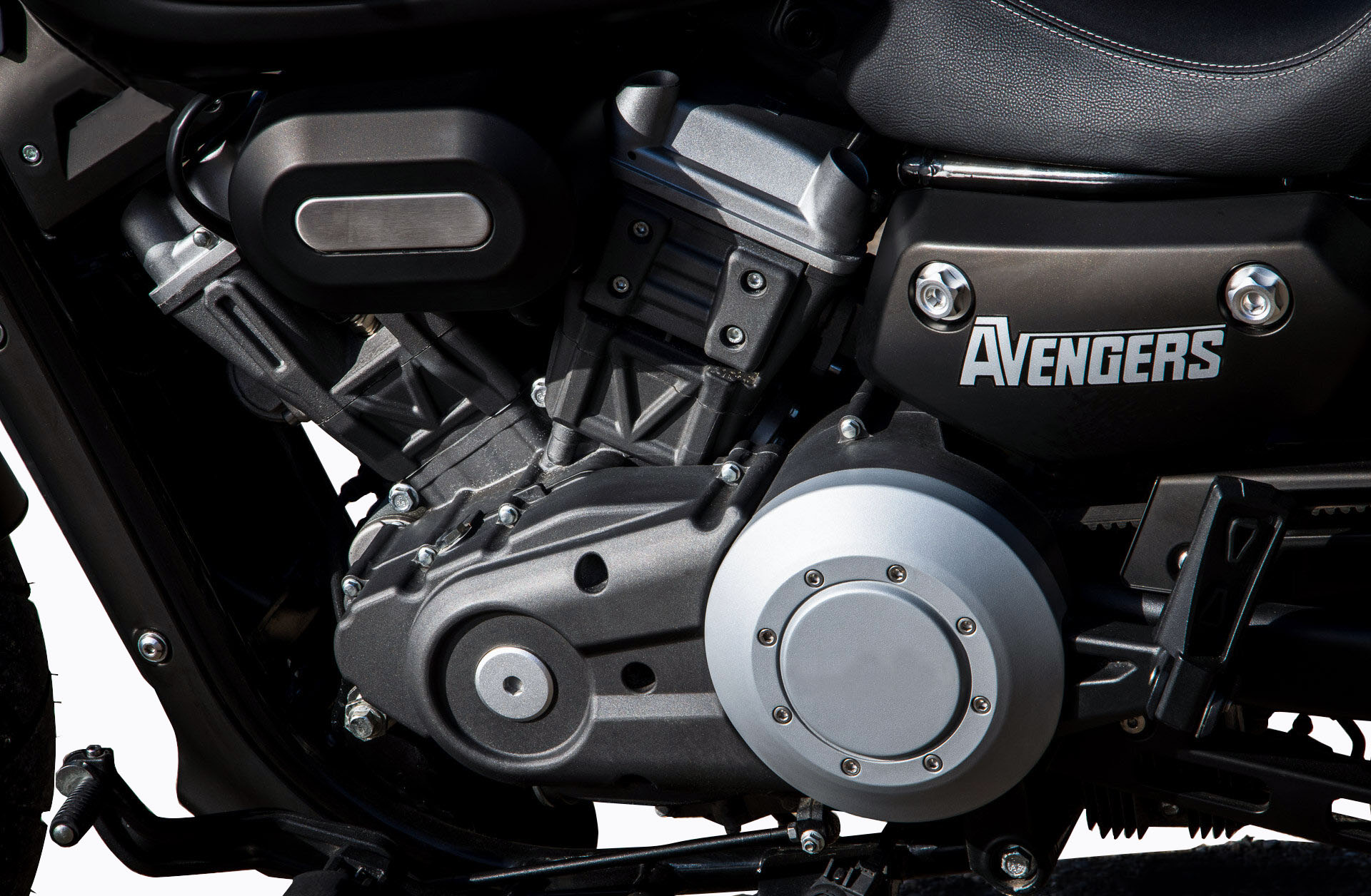 MOTO 125CC MAGPOWER AVENGERS NOIR MAT - mbkleborgne