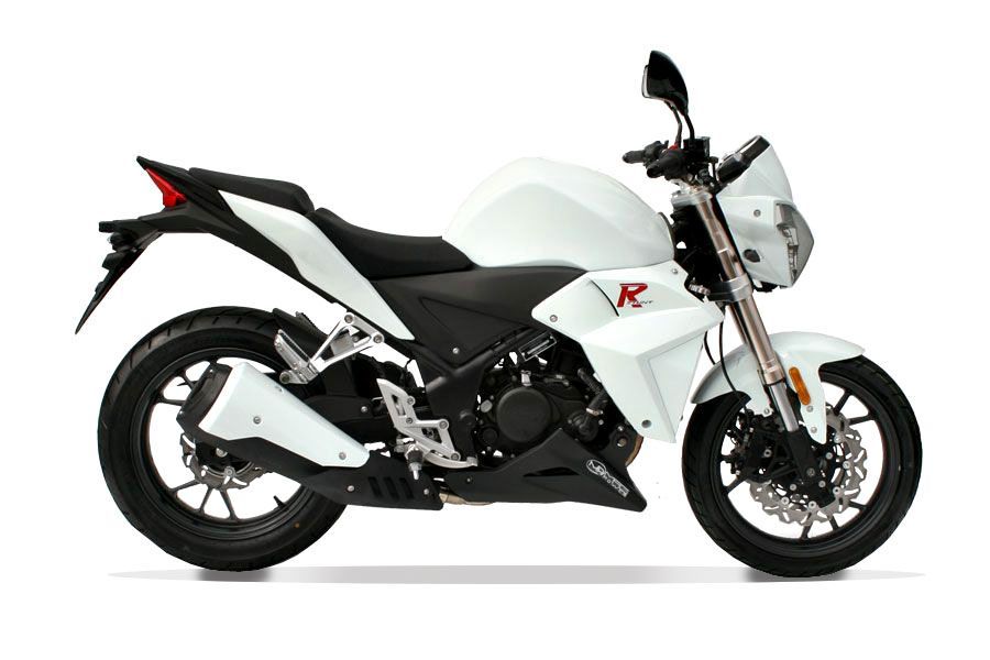 Vue de profil de la Moto R-Stunt 125cm3