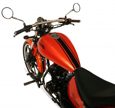 Vue plongeante de la moto Magpower Tennessee 125cm³
