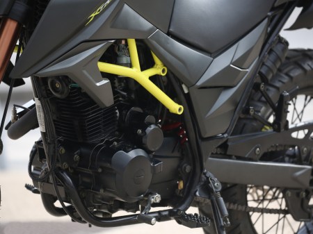 Vue de détail de la moto Magpower Xtrail 125cm³